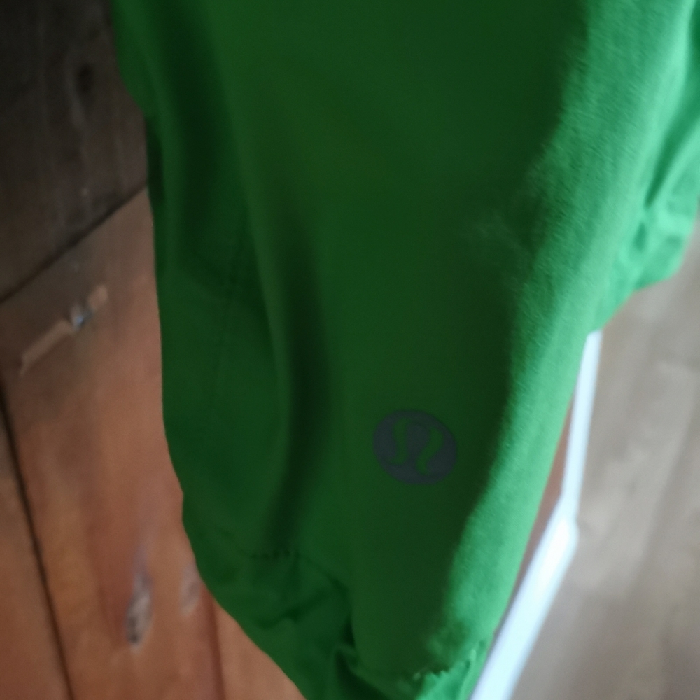 Lululemon jacket - Picture 3 of 3